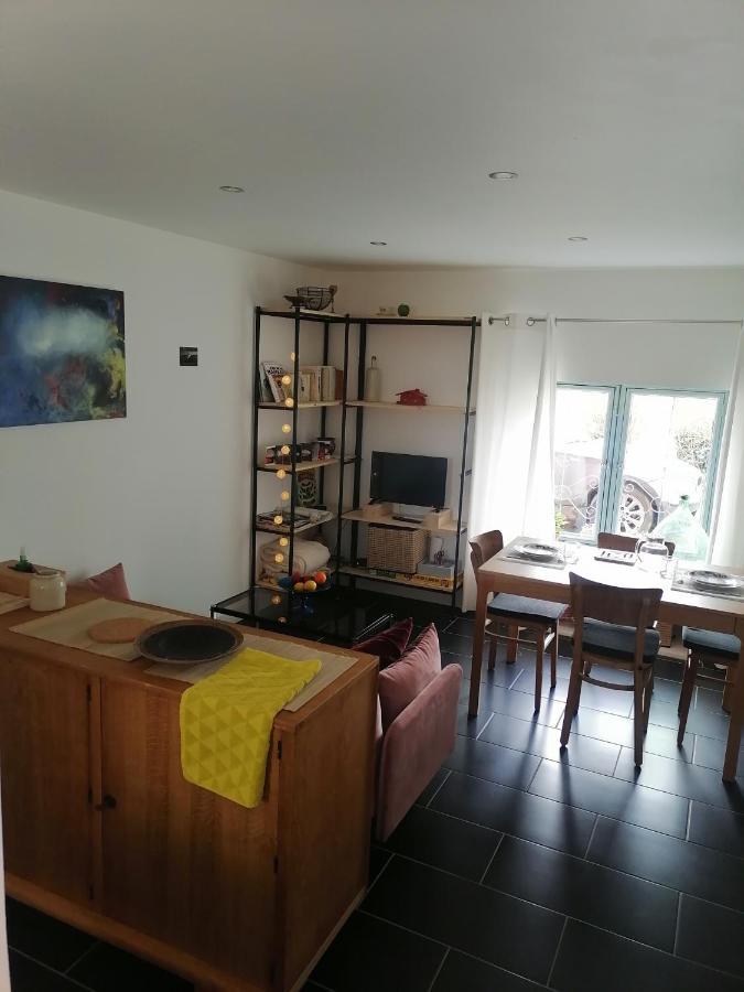 Gite La Maison La Saint-Aubin-d'Aubigne Eksteriør bilde